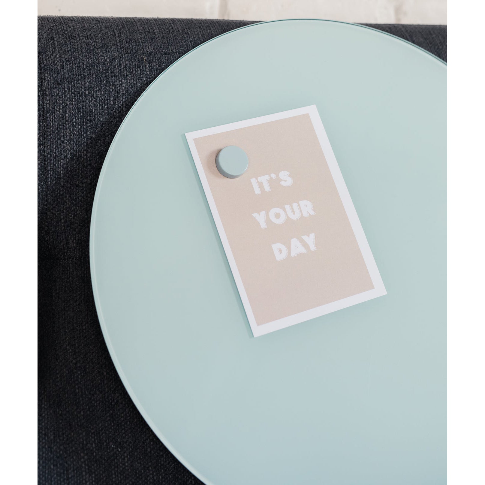 PARIS BLUE ROUND GLASS 18"