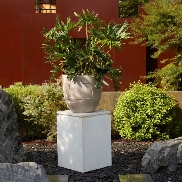 PAKIVA COLLECTION 20.25x20.25x19.0"