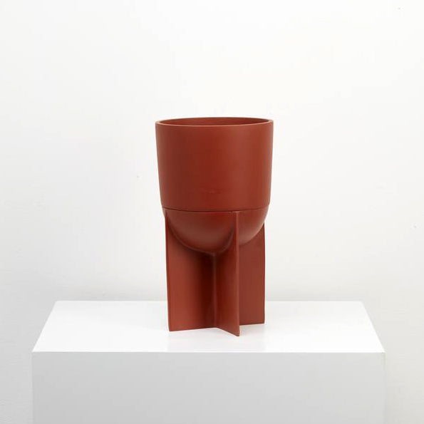 EROS PLANTER TALL TERRACOTA