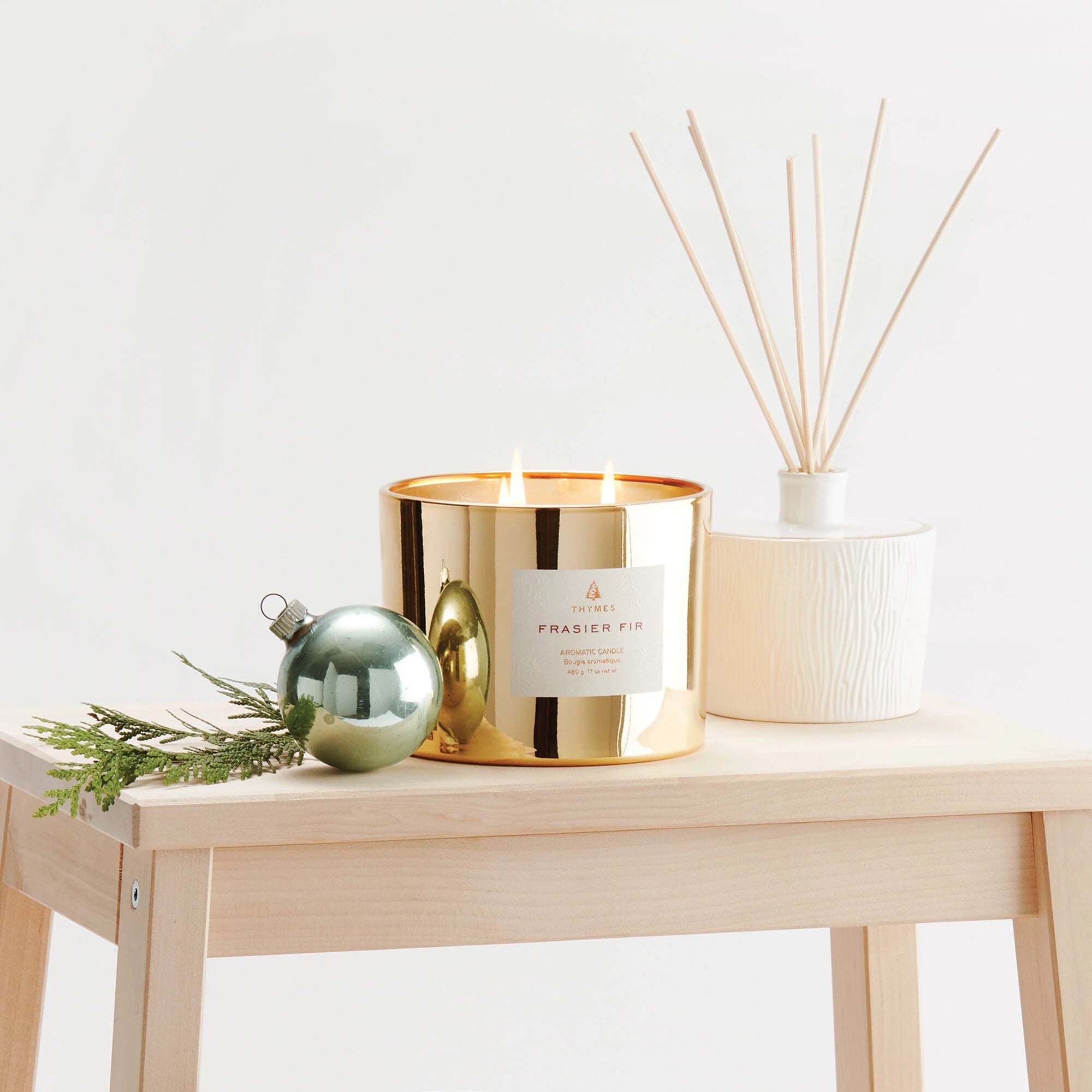 FRASIER FIR GOLD 3-WICK 17.0 OZ NET WT / 480 G