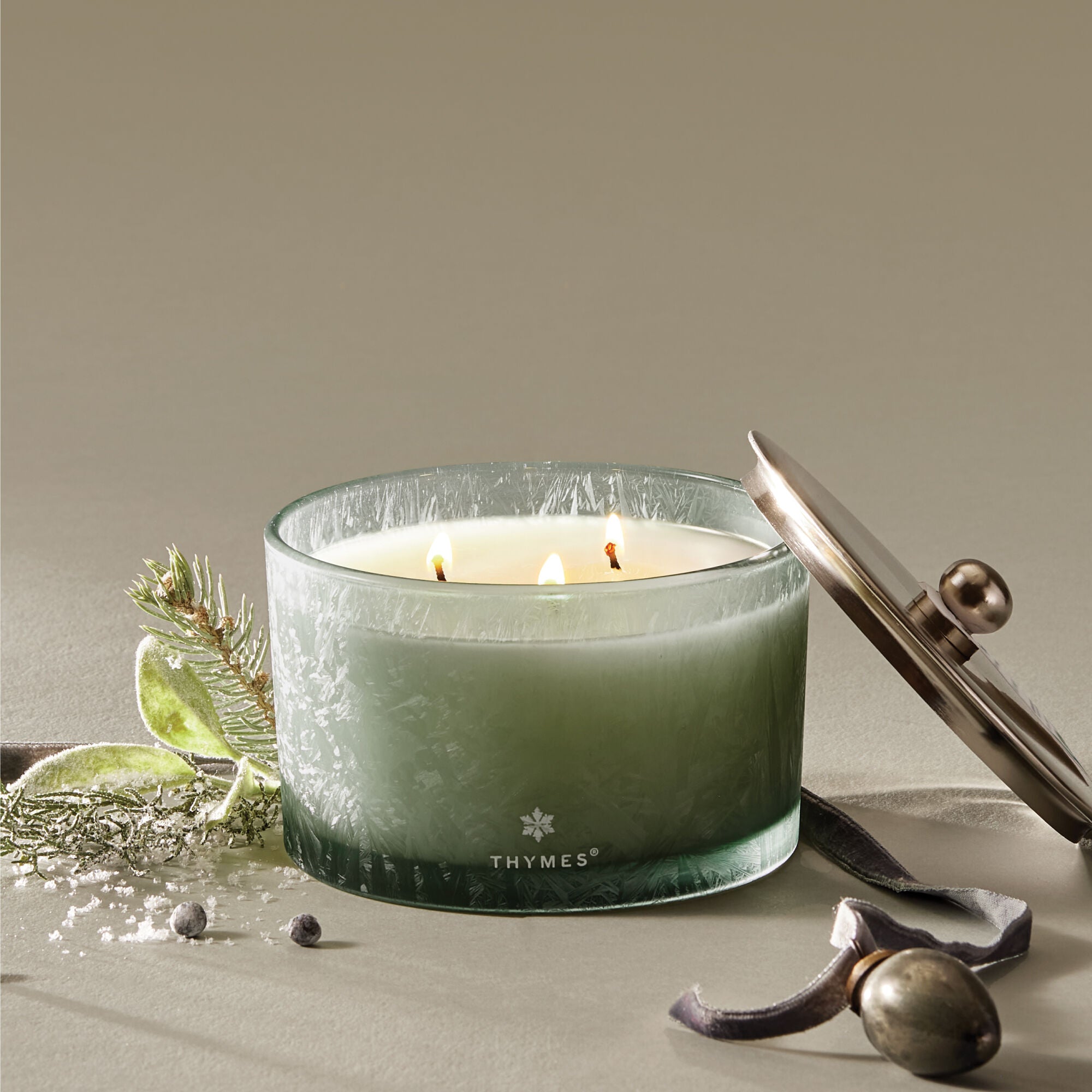 HIGHLAND FROST CANDLE 18 OZ NET WT / 510 G