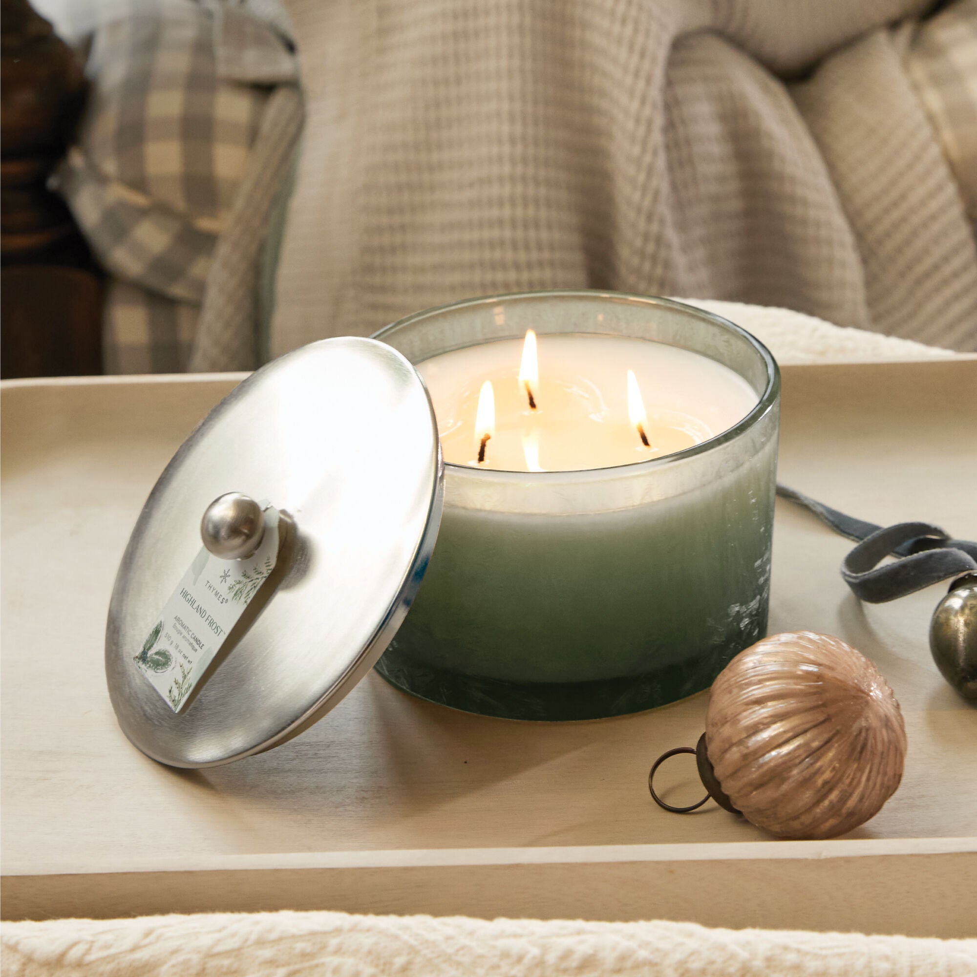 HIGHLAND FROST CANDLE 18 OZ NET WT / 510 G